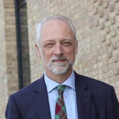 Professor Lindsay Greer